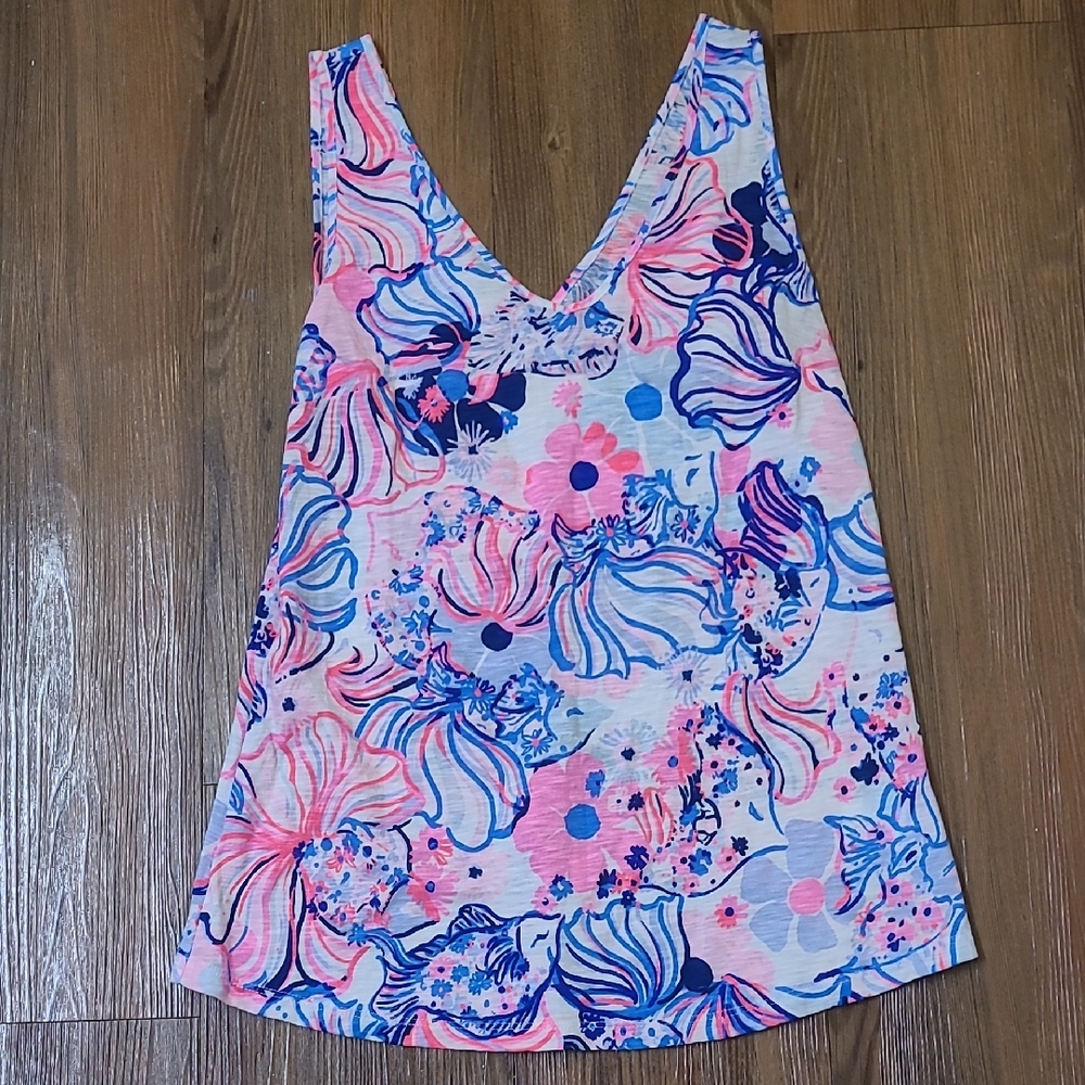 Lilly Pulitzer Pink and Blue Swirl Top used good condition zise XS - Picture 1 of 7